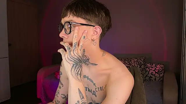 Snapshot of anahori__simon chatting on September 2025 06:40:01 PM anahori simon online show from September 2025 06:40:01 PM