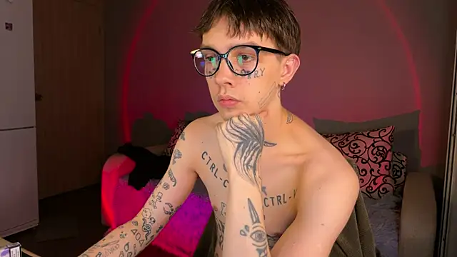 Snapshot of anahori__simon chatting on September 2025 06:20:01 PM anahori simon online show from September 2025 06:20:01 PM