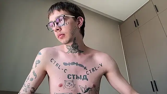 Snapshot of anahori__simon chatting on February 2026 02:40:02 AM anahori simon online show from February 2026 02:40:02 AM