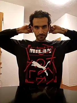 Snapshot of Sammoon chatting on December 2024 08:51:02 PM Sammoon online show from December 2024 08:51:02 PM