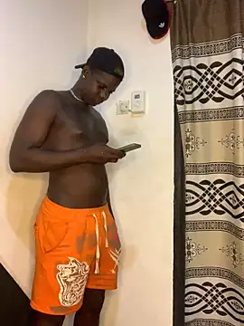 Snapshot of bad-boy-2002 chatting on January 2025 07:08:01 PM bad-boy-2002 online show from January 2025 07:08:01 PM