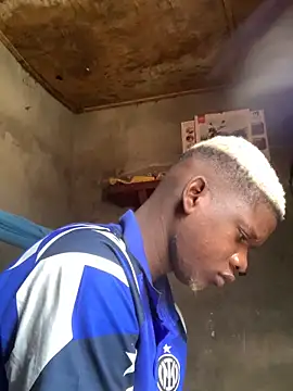 Snapshot of bad-boy-2002 chatting on October 2025 08:23:02 AM bad-boy-2002 online show from October 2025 08:23:02 AM