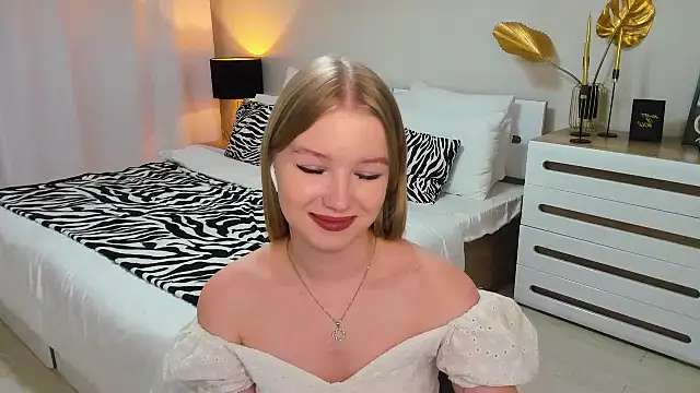 shy  lady online show from January 2025 09:13:01 PM