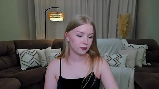 shy  lady online show from May 2026 06:05:02 PM
