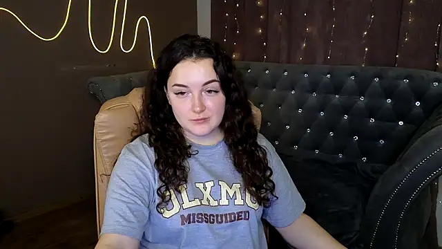 GloriNichols online show from January 2025 09:10:02 AM