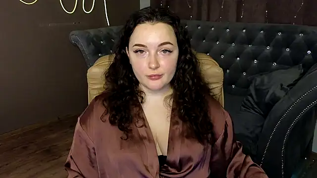 GloriNichols online show from January 2025 02:28:01 PM