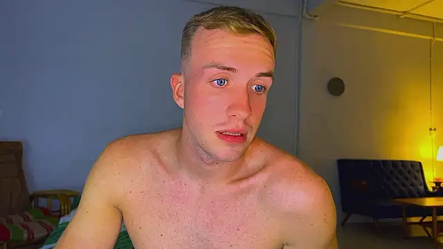 Snapshot of tommy_cumfinger chatting on February 2026 01:42:02 PM tommy cumfinger online show from February 2026 01:42:02 PM