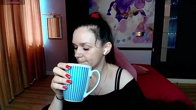 AriaGray online show from July 2026 12:30:02 PM