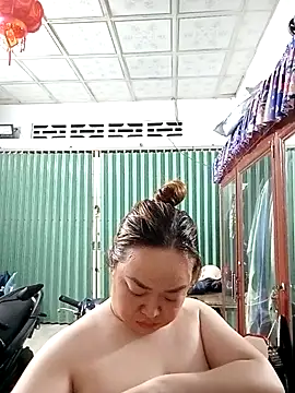 VyOanh2K online show from March 2026 03:18:01 PM