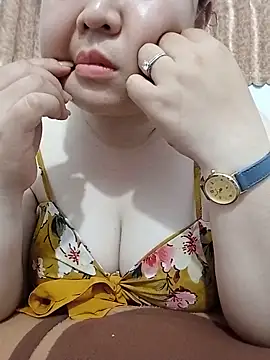 VyOanh2K online show from May 2026 03:52:01 PM