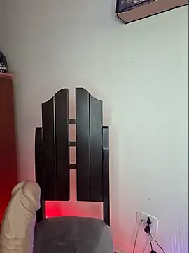 Snapshot of Aria_Bennett21 chatting on December 2024 03:00:02 PM Aria Bennett21 online show from December 2024 03:00:02 PM