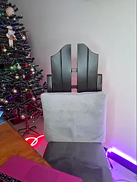 Snapshot of Aria_Bennett21 chatting on December 2024 04:57:01 PM Aria Bennett21 online show from December 2024 04:57:01 PM