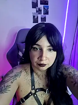 Snapshot of Aria_Bennett21 chatting on January 2025 01:31:02 AM Aria Bennett21 online show from January 2025 01:31:02 AM