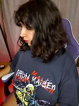 Snapshot of Aria_Bennett21 chatting on January 2025 02:48:01 AM Aria Bennett21 online show from January 2025 02:48:01 AM