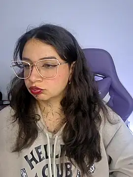 Snapshot of Aria_Bennett21 chatting on February 2026 02:48:02 AM Aria Bennett21 online show from February 2026 02:48:02 AM