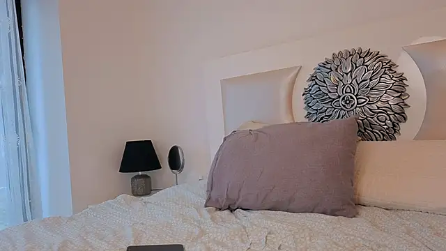 my lina online show from December 2024 12:45:02 PM