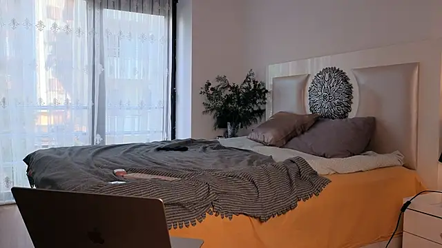 my lina online show from January 2025 01:35:01 PM