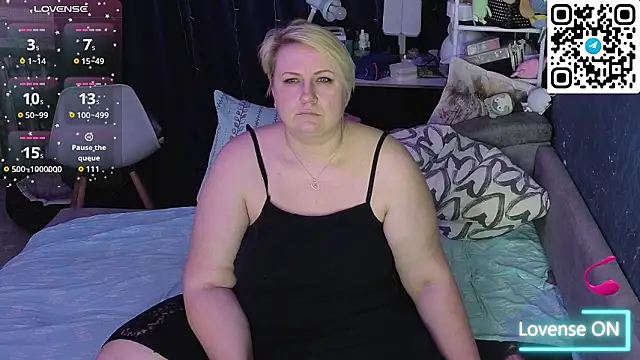 CuteHanna online show from March 2026 07:40:01 PM