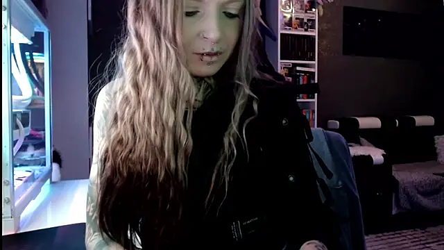 InesGold online show from February 2025 07:22:02 AM