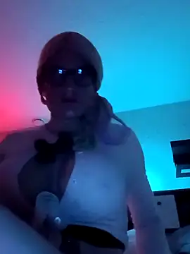 Snapshot of sissytrapdolly24 chatting on November 2025 01:55:01 PM sissytrapdolly24 online show from November 2025 01:55:01 PM