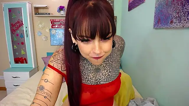 LolaRouse online show from December 2024 07:34:02 PM