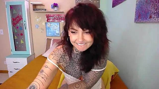 LolaRouse online show from December 2024 09:47:02 PM