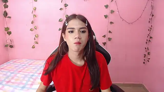 DEMI LEED online show from February 2025 02:23:01 PM