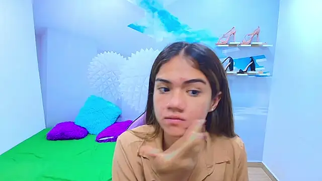 DEMI LEED online show from September 2025 12:30:01 PM