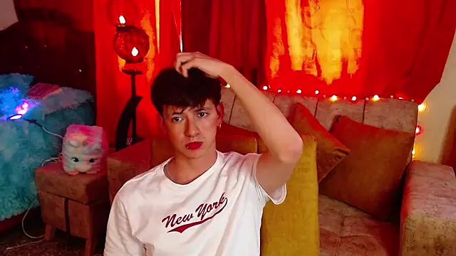 Snapshot of GabyThoms chatting on January 2025 09:41:01 PM GabyThoms online show from January 2025 09:41:01 PM