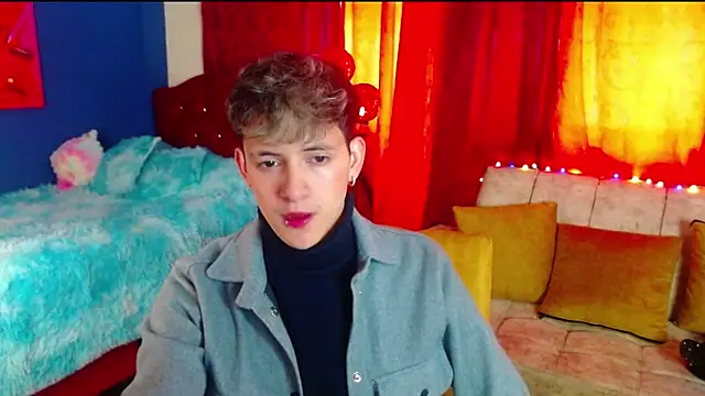 Snapshot of GabyThoms chatting on January 2025 08:36:02 PM GabyThoms online show from January 2025 08:36:02 PM