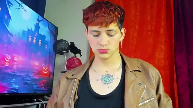 Snapshot of GabyThoms chatting on October 2025 05:37:01 AM GabyThoms online show from October 2025 05:37:01 AM