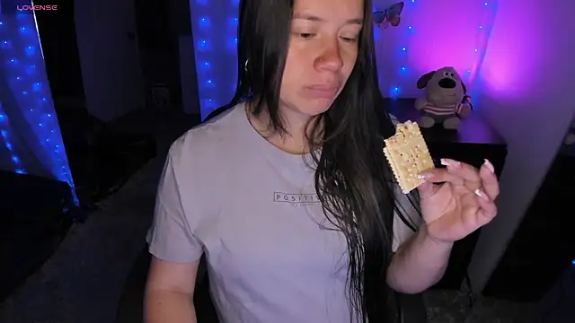 Snapshot of milysauria1 chatting on September 2025 09:21:01 AM milysauria1 online show from September 2025 09:21:01 AM