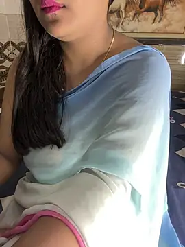 Snapshot of Sexy_Evelynn chatting on February 2025 07:21:01 AM Sexy Evelynn online show from February 2025 07:21:01 AM