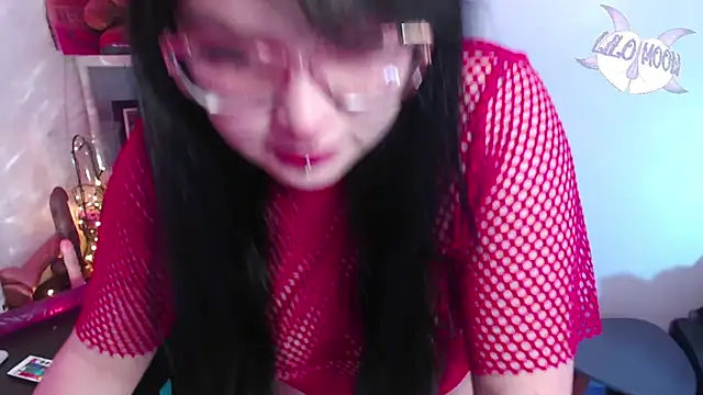 LiloMoon69 online show from December 2024 02:46:02 AM