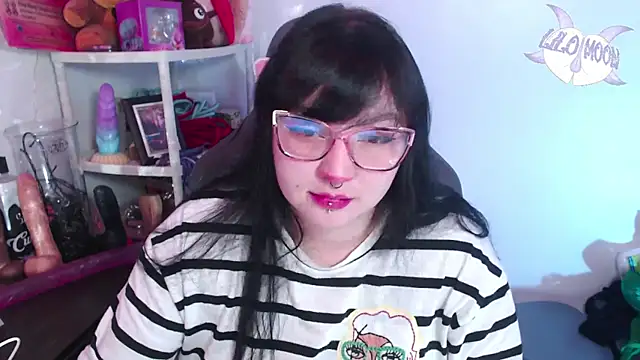 LiloMoon69 online show from December 2024 03:14:02 AM