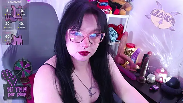 LiloMoon69 online show from November 2025 01:11:01 PM