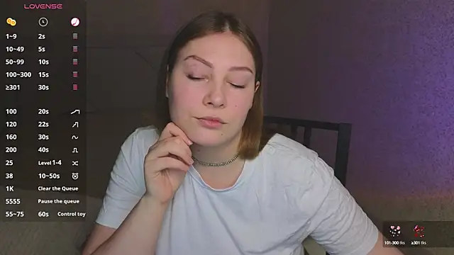 Catherine River online show from December 2024 12:17:02 PM