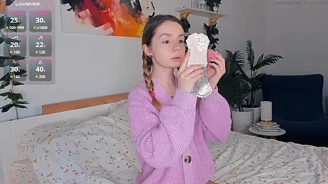 DominikaElis online show from January 2025 08:11:01 PM