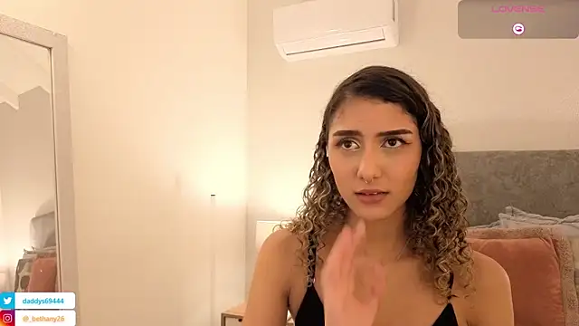 Daddysgirl1  online show from May 2026 10:17:02 PM