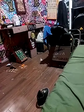 Hucharlyboym online show from October 2025 02:57:02 AM