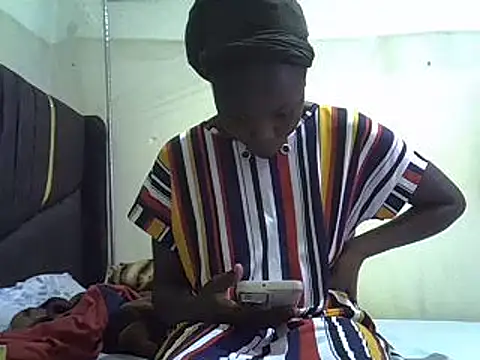 pretty vivy online show from December 2024 04:45:01 AM