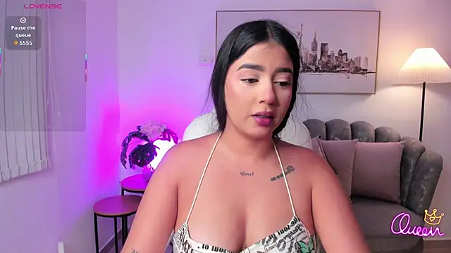 amelie jhons online show from July 2026 11:18:01 PM