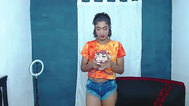 Snapshot of BLACK_MOON_TS chatting on September 2025 12:45:01 AM BLACK MOON TS online show from September 2025 12:45:01 AM