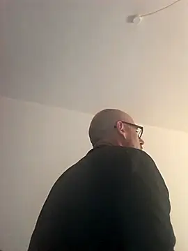 DonKazik online show from October 2025 09:36:01 PM