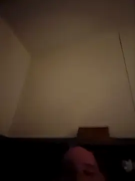 Snapshot of spuncock4u chatting on November 2025 07:09:01 AM spuncock4u online show from November 2025 07:09:01 AM