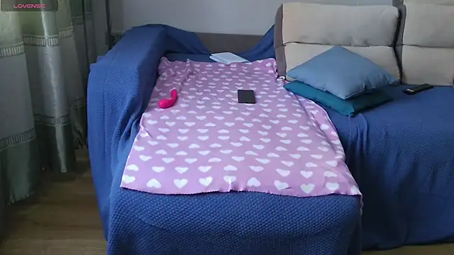 Snapshot of MilaaMilaa chatting on February 2025 09:32:01 AM MilaaMilaa online show from February 2025 09:32:01 AM