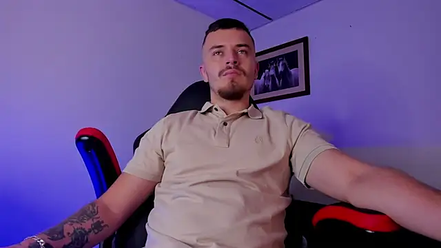 james connor2 online show from December 2024 06:31:02 PM