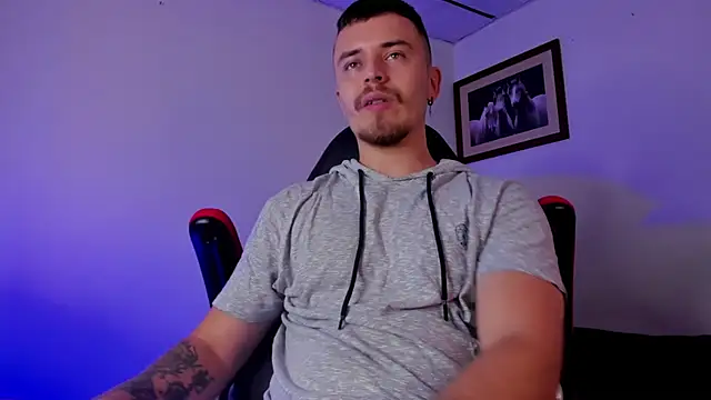 james connor2 online show from December 2024 07:06:01 PM