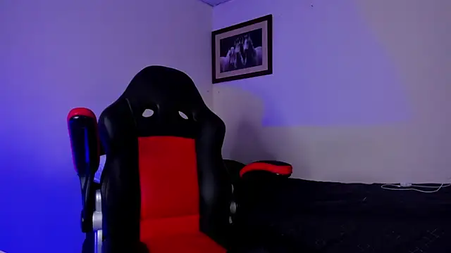 james connor2 online show from January 2025 06:35:01 PM