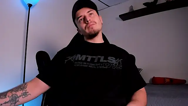 Snapshot of james_connor2 chatting on January 2026 07:12:01 PM james connor2 online show from January 2026 07:12:01 PM